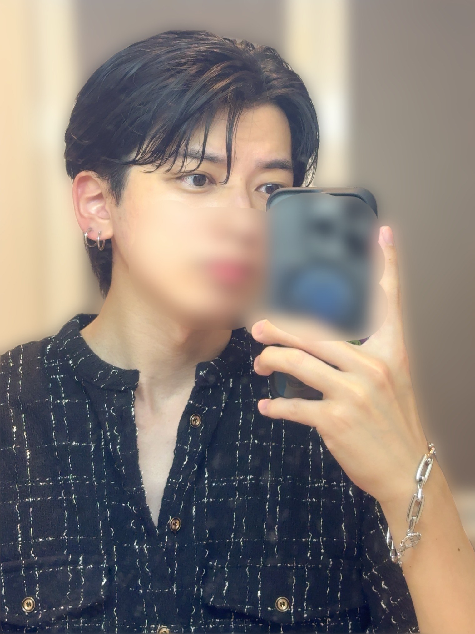 悶々としてます。