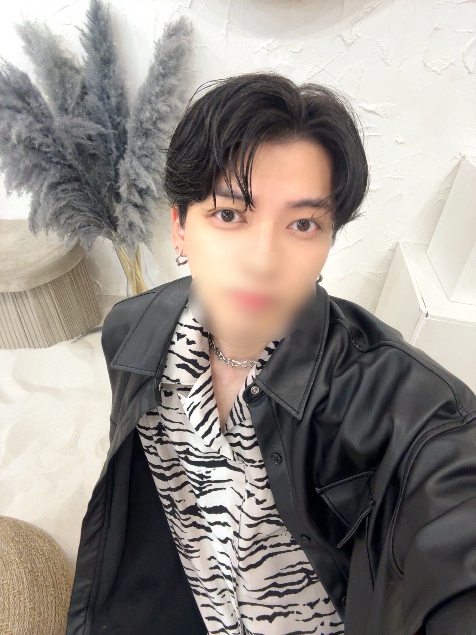 勝ち取りました。