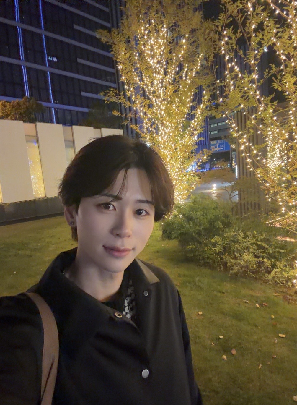 成田も今夜、キャスします