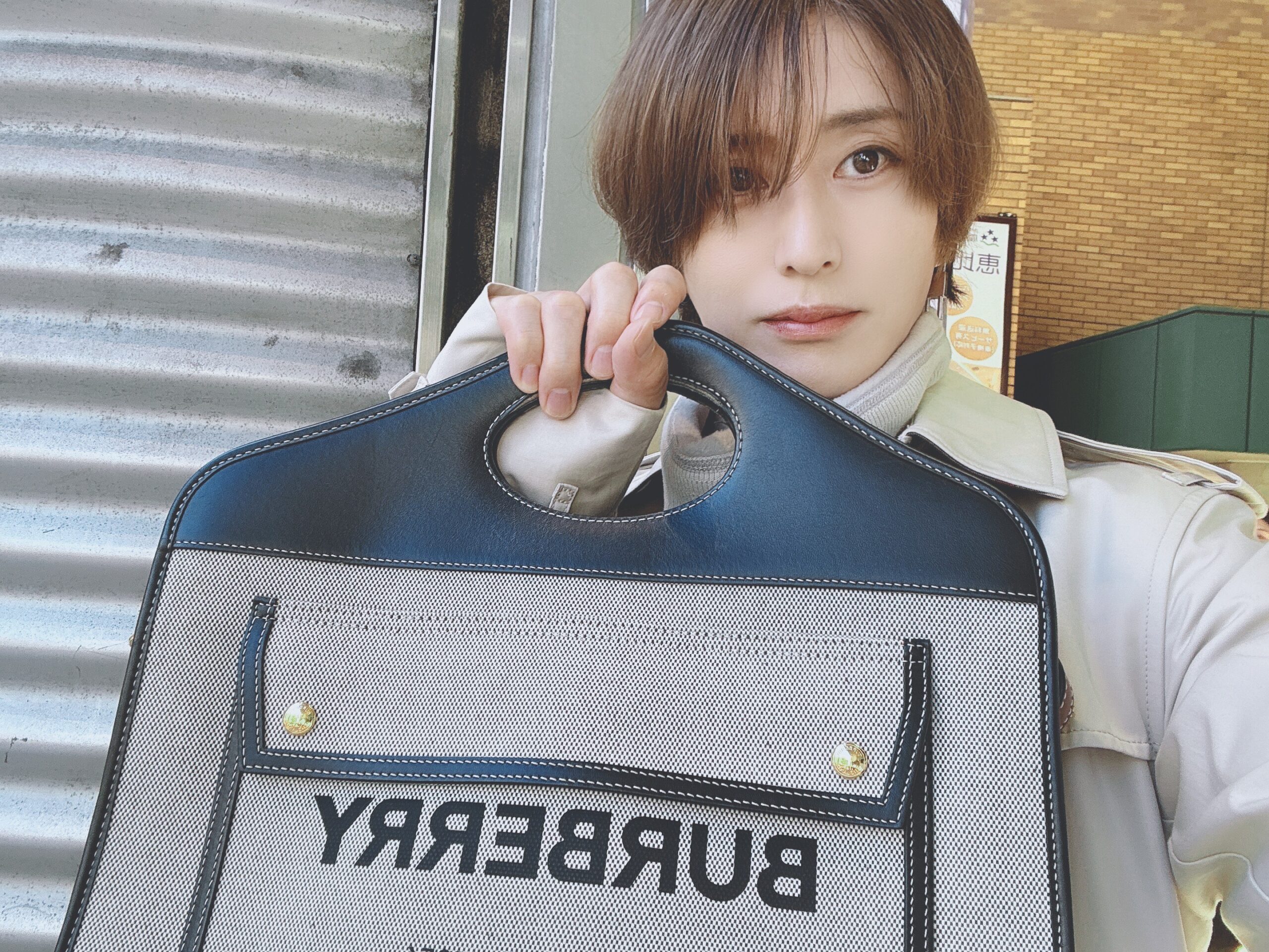 【水商売の人が香水の匂いがキツい理由】